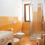 Desi Tropea