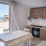 Desi Lägenhet Tropea