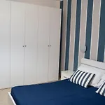 Apartment Desi