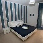 Desi Lägenhet Tropea