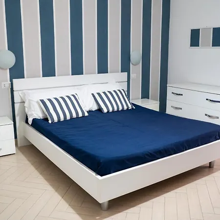 Desi Apartman *