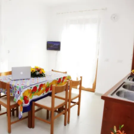 Desi Διαμέρισμα Tropea